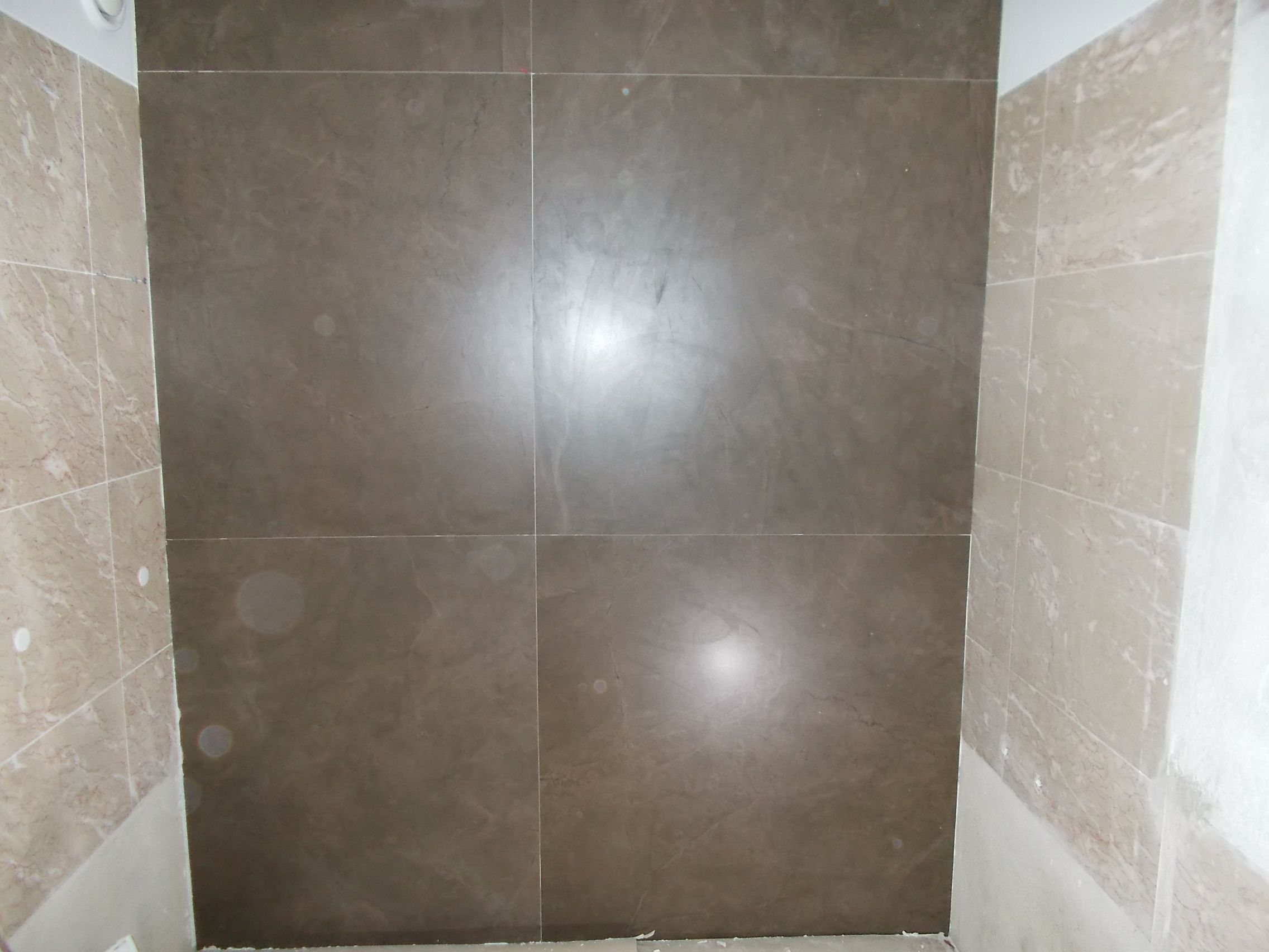 Fotografia de azulejos de casa de banho