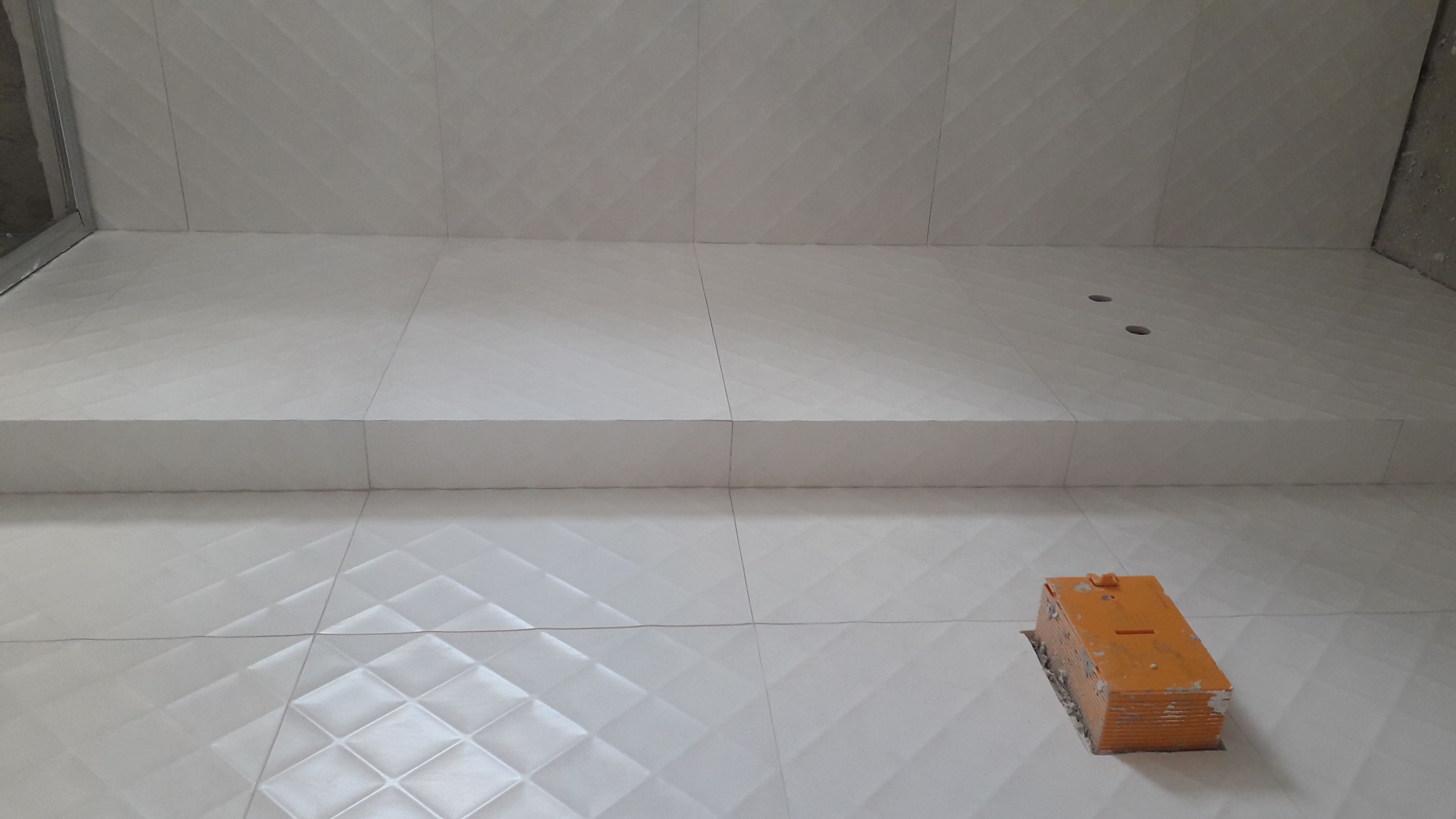 Azulejos cer&acirc;micos de 45x120 cm