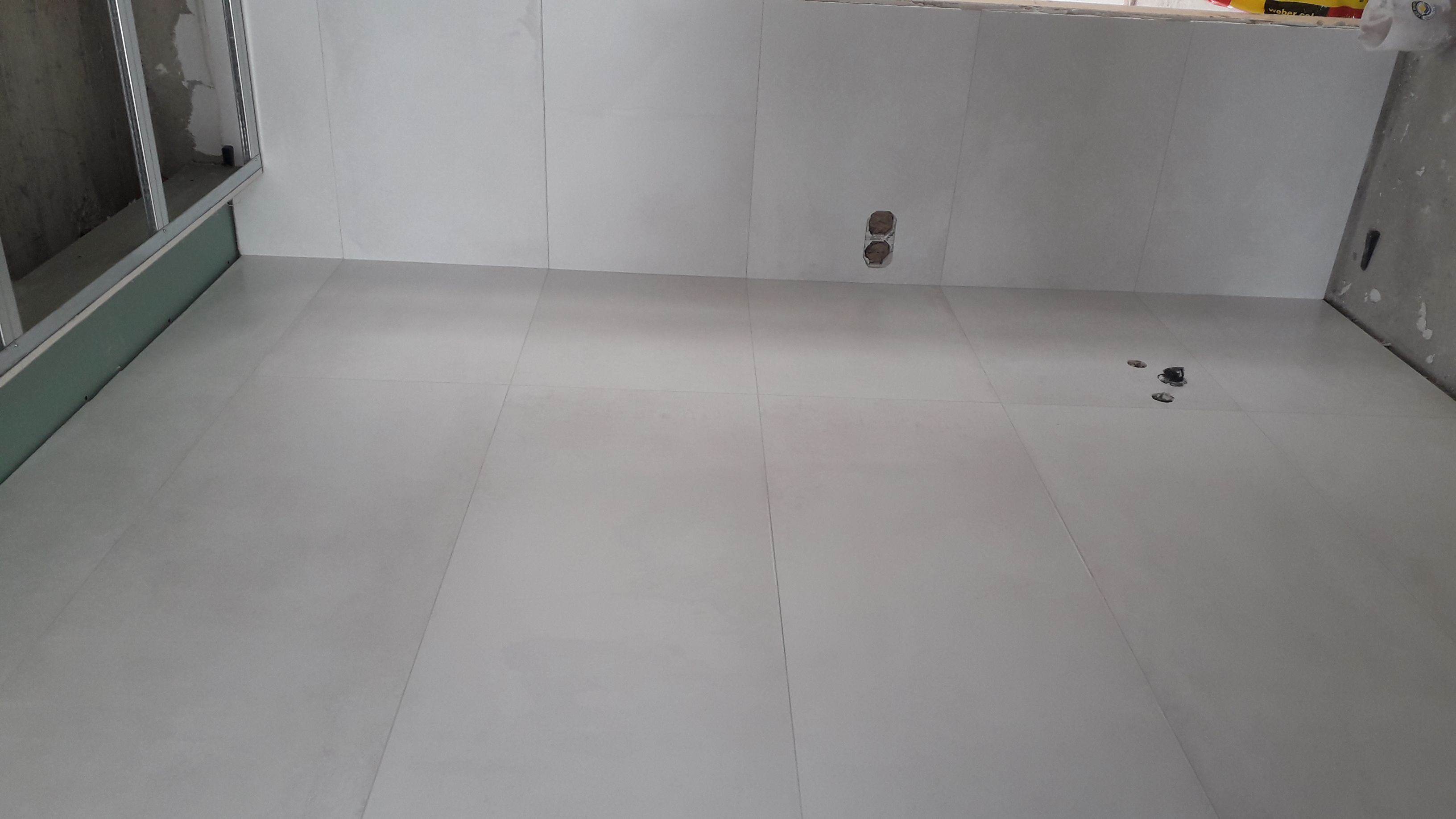 Azulejos cer&acirc;micos de 45x120 cm