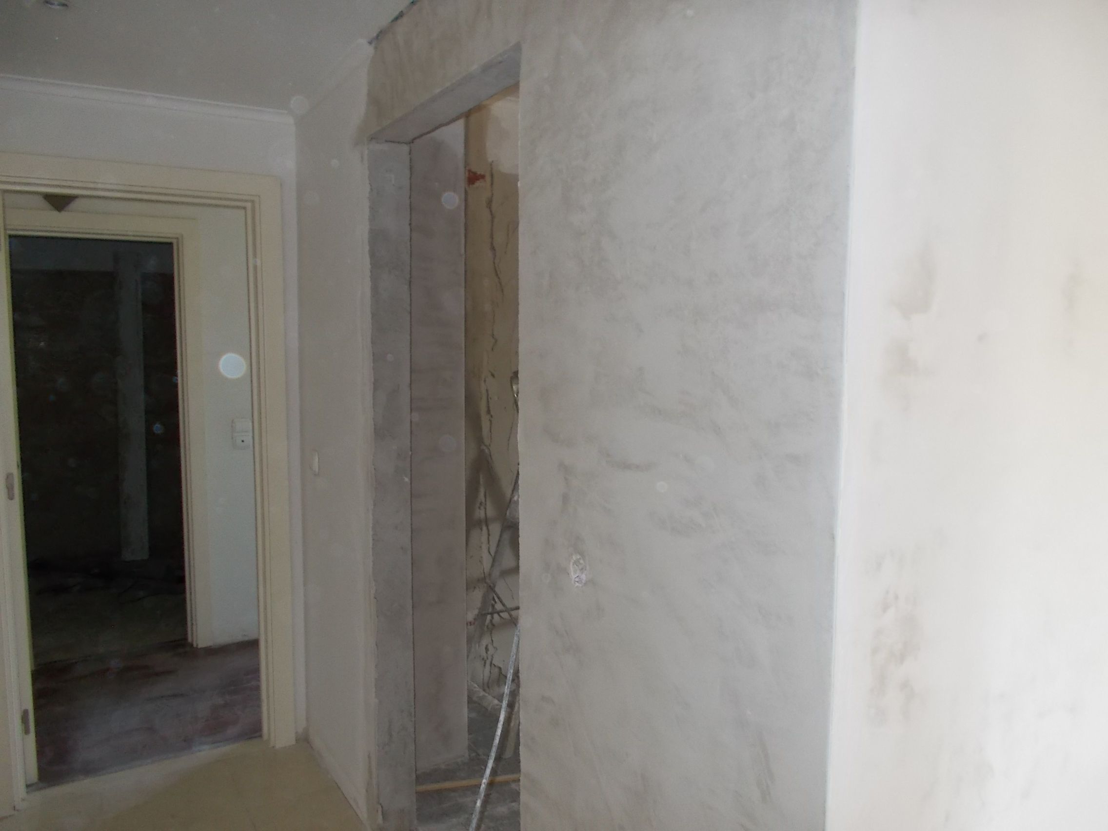 Fotografia de estuque num corredor